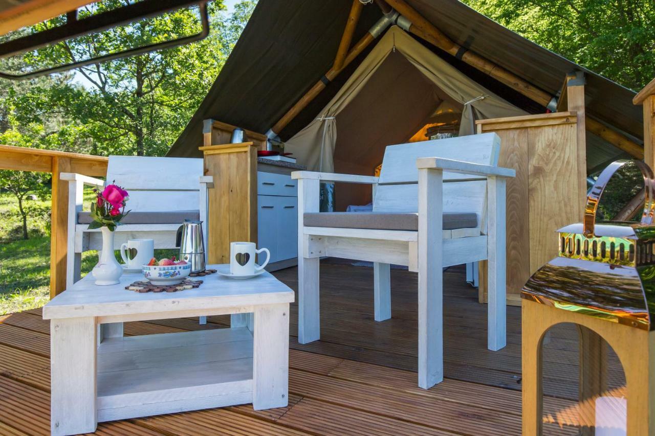 Kamp Romantik - Glamping Labin  Luaran gambar